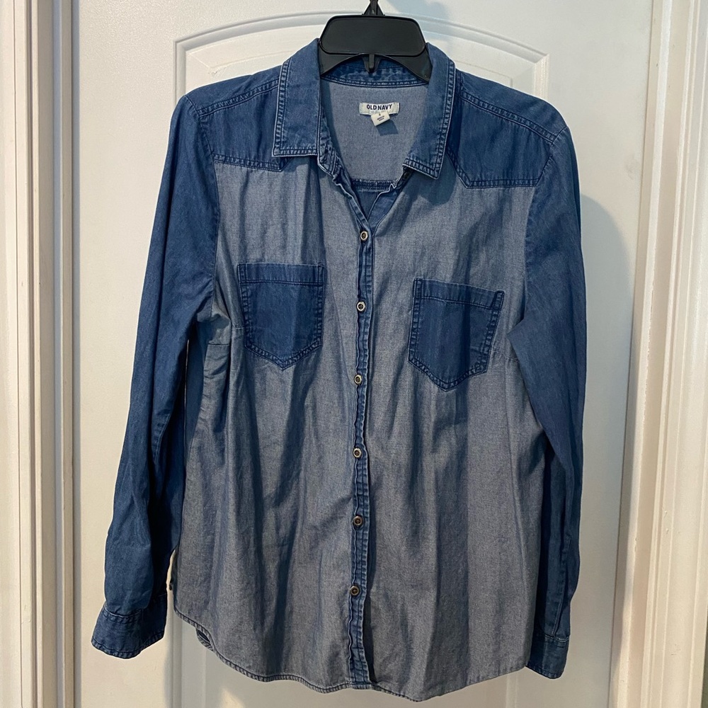 **2 for $15** Old Navy Denim Long Sleeve Shirt